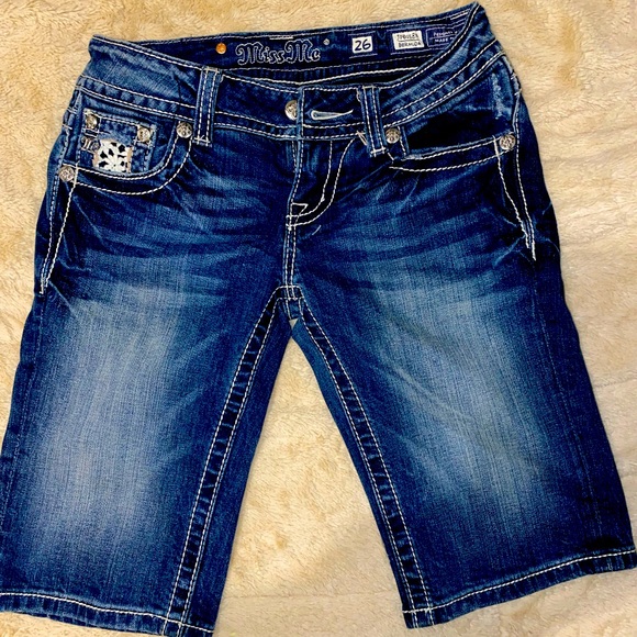 Miss Mes Womens 
Size 26 
JP6158M 
Bermuda 
Good condition - Picture 2 of 6